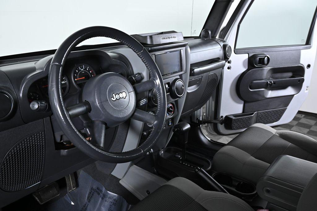 used 2007 Jeep Wrangler car, priced at $14,000