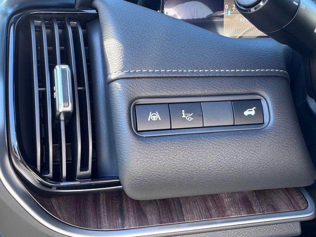 new 2025 Nissan Armada car, priced at $65,024