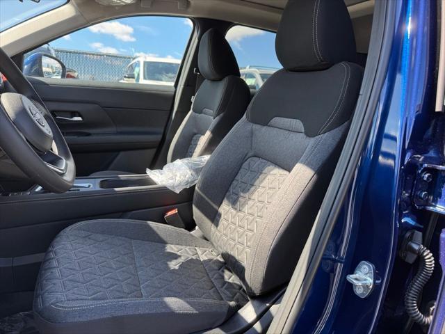 new 2025 Nissan Kicks car, priced at $27,139