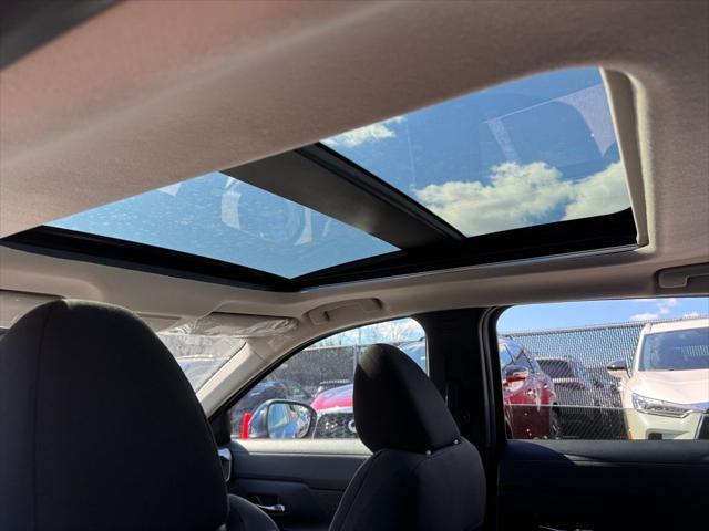 new 2025 Nissan Kicks car, priced at $27,139