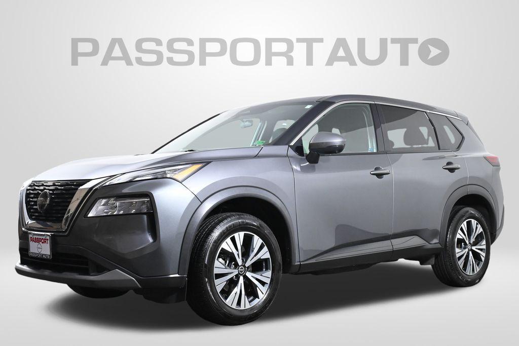 used 2021 Nissan Rogue car, priced at $15,000