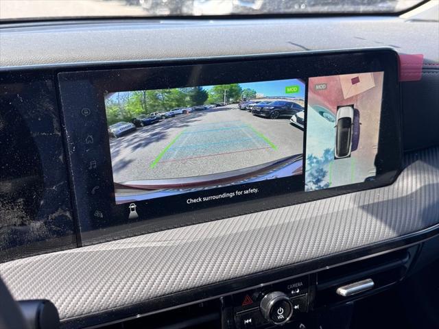 new 2025 Nissan Kicks car, priced at $30,662
