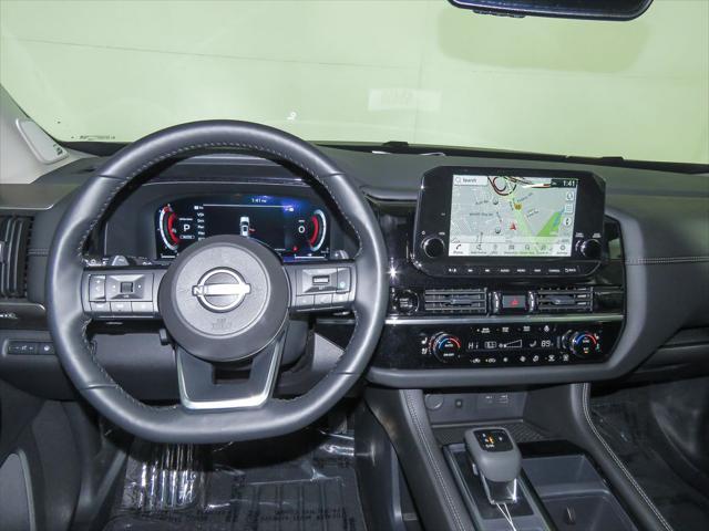 new 2025 Nissan Pathfinder car, priced at $55,035