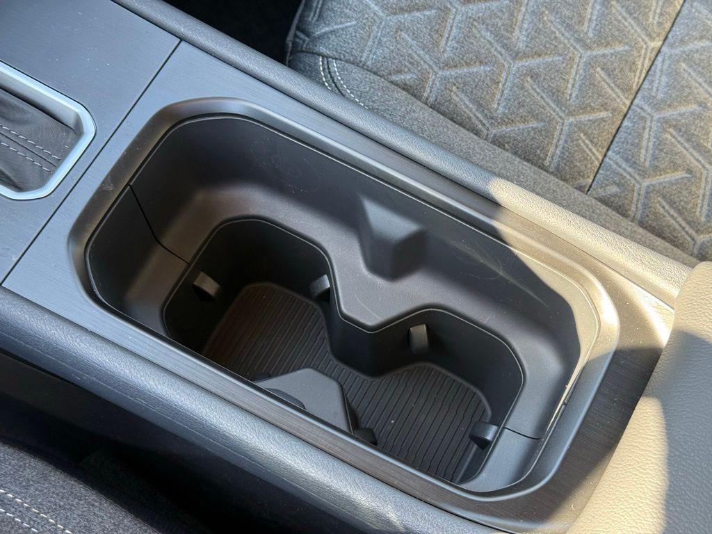 new 2026 Nissan Kicks car, priced at $26,154