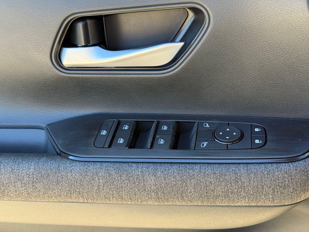 new 2026 Nissan Kicks car, priced at $26,154