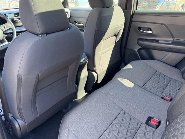 new 2025 Nissan Kicks car, priced at $27,827