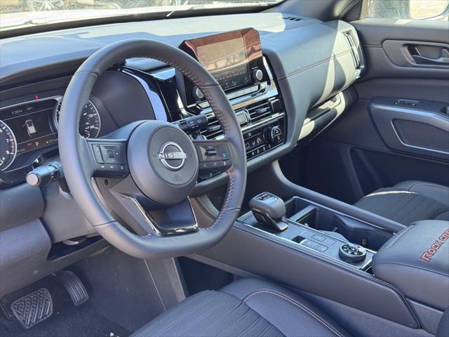 new 2025 Nissan Pathfinder car, priced at $44,196
