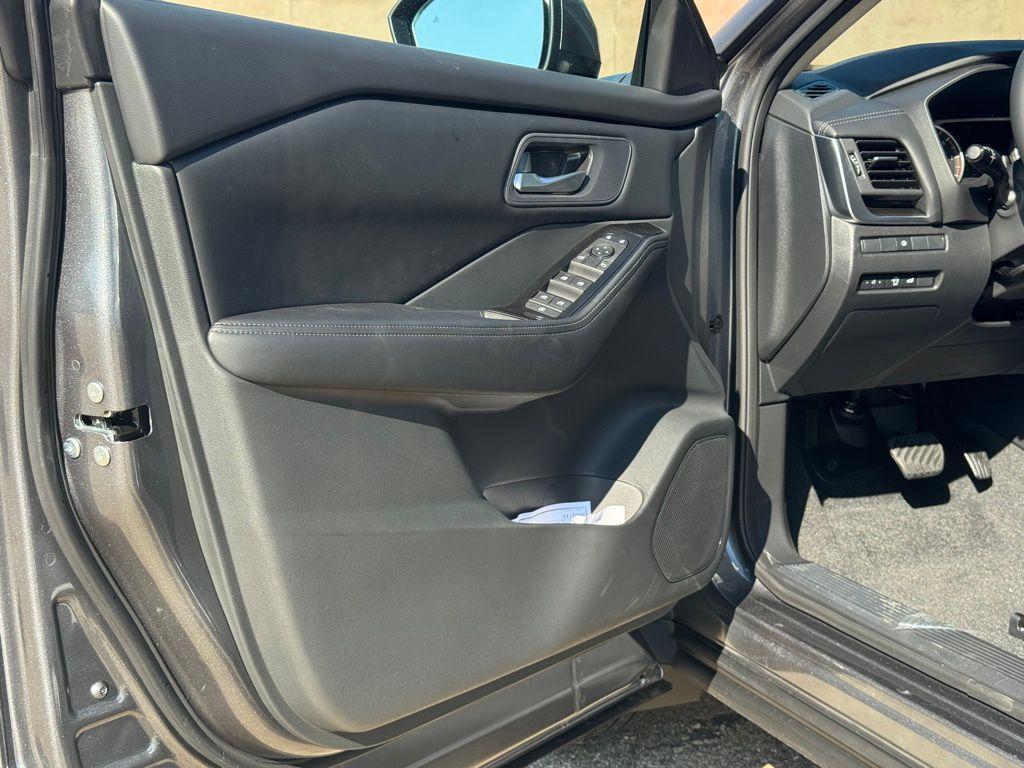 new 2026 Nissan Rogue car, priced at $30,759