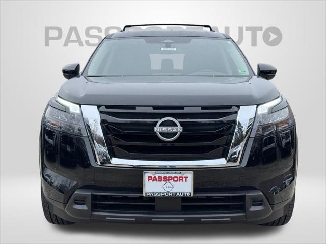 new 2025 Nissan Pathfinder car, priced at $41,562