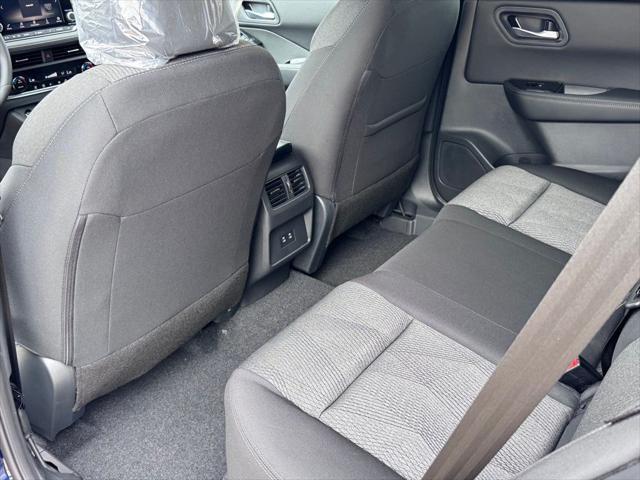 new 2025 Nissan Rogue car, priced at $30,976