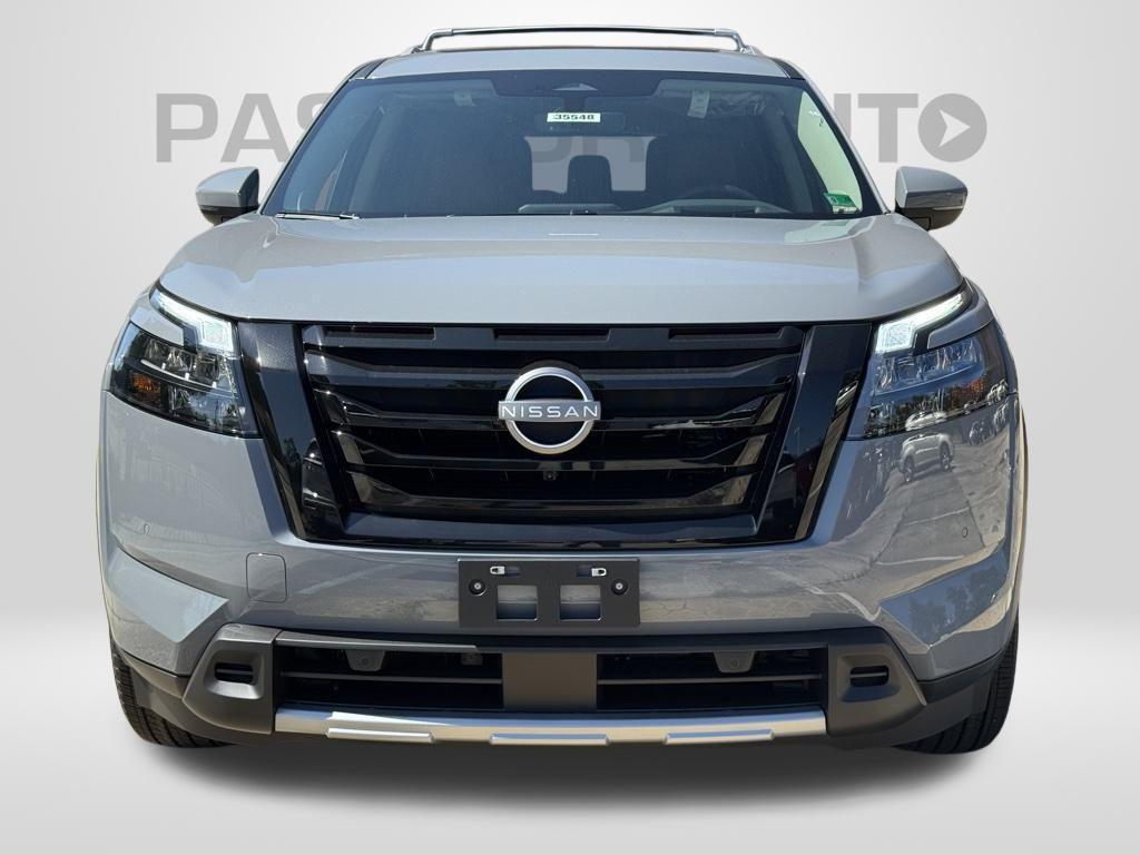 new 2025 Nissan Pathfinder car, priced at $50,439