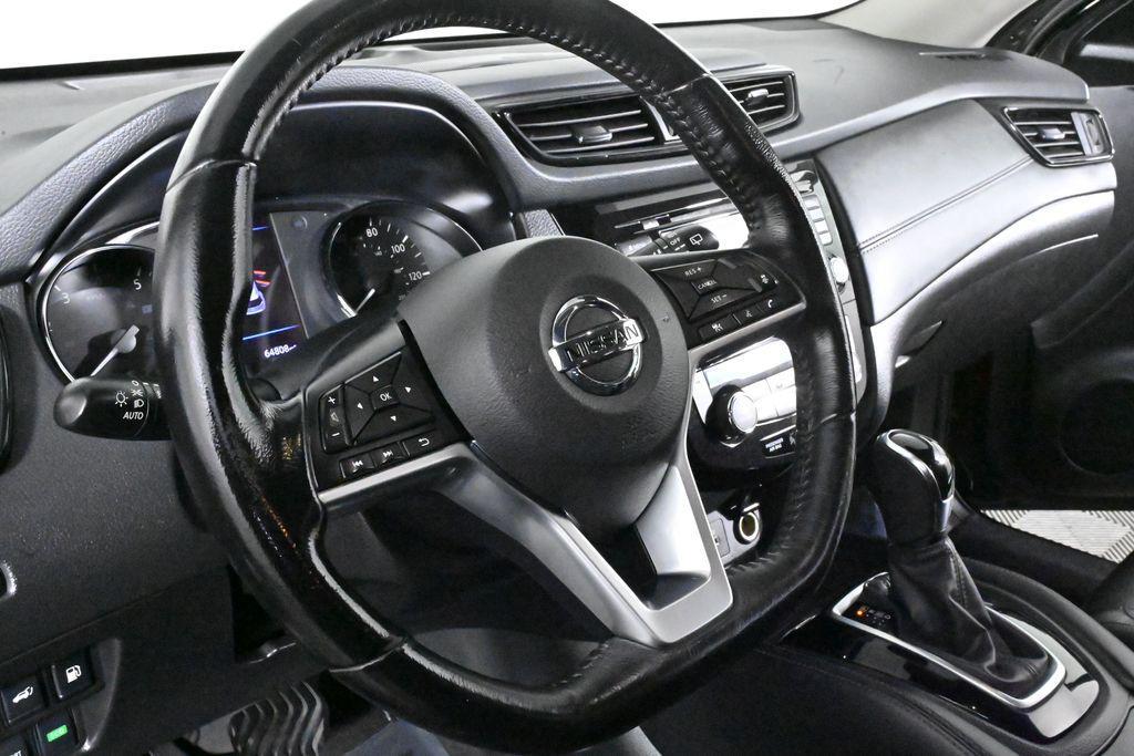 used 2018 Nissan Rogue car, priced at $16,994