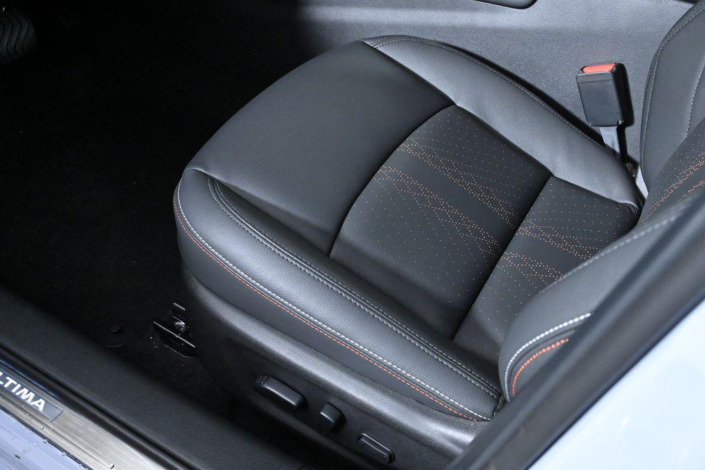 new 2025 Nissan Altima car, priced at $29,044