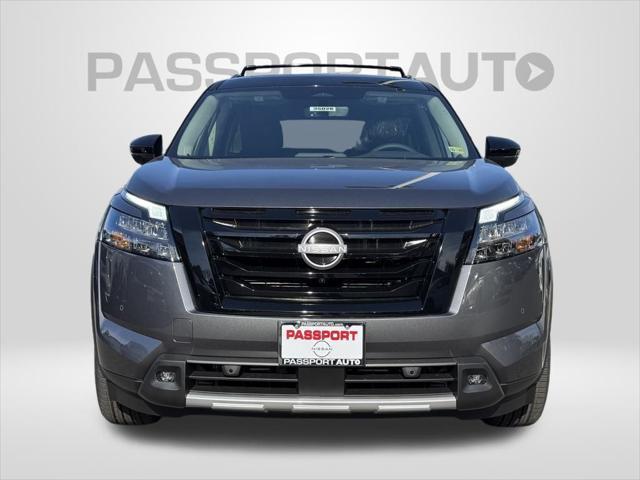 new 2025 Nissan Pathfinder car, priced at $48,928