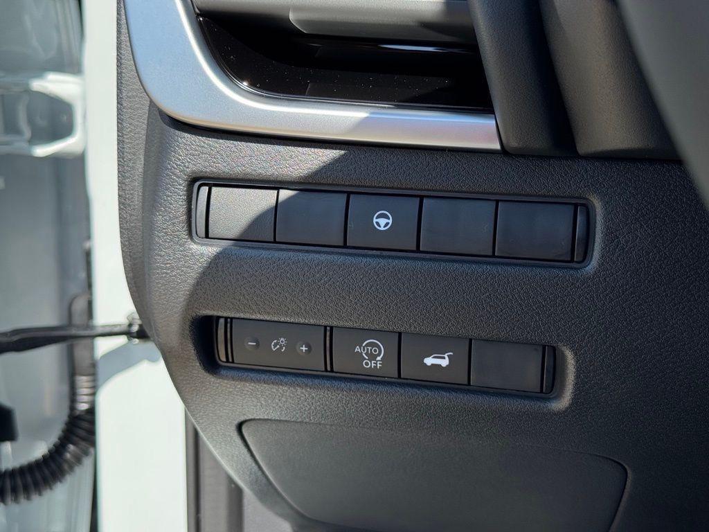 new 2026 Nissan Rogue car, priced at $31,518