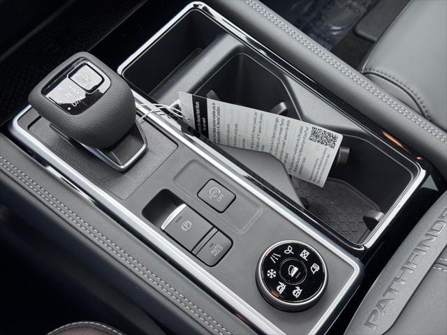 new 2025 Nissan Pathfinder car, priced at $49,017
