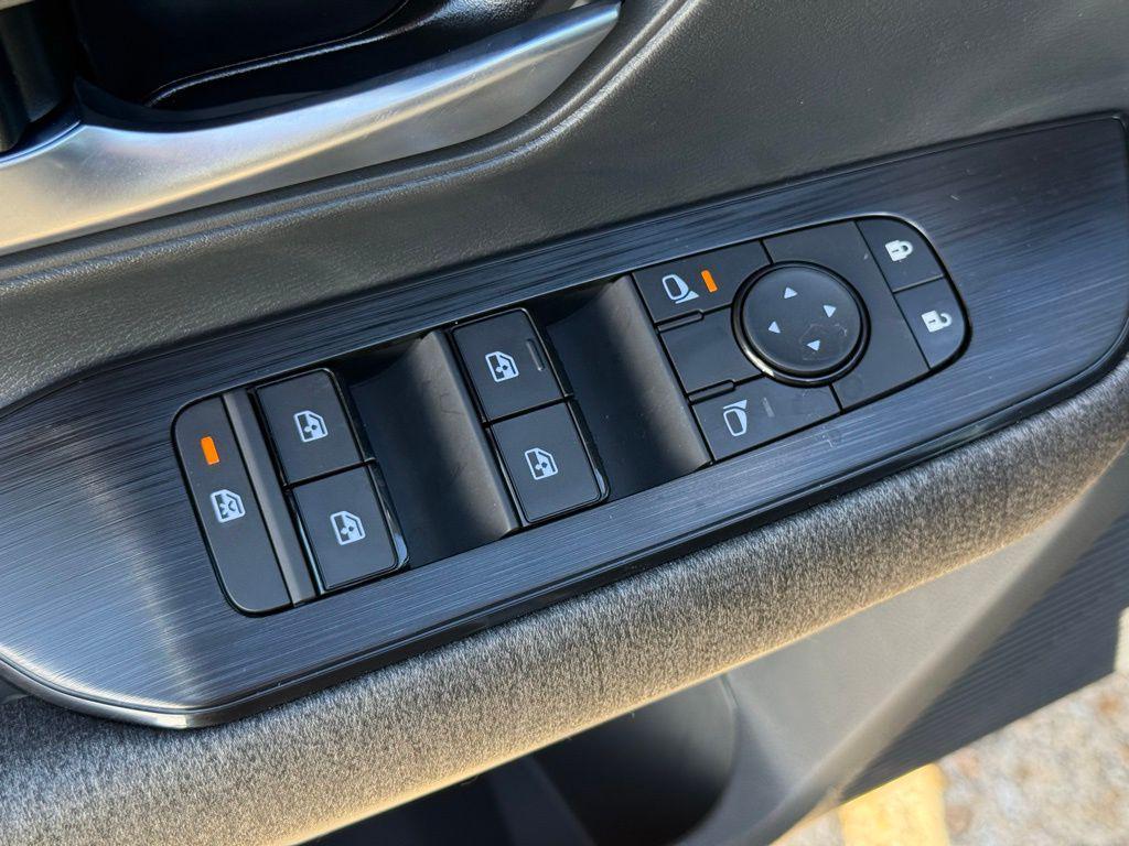 new 2026 Nissan Kicks car, priced at $24,917