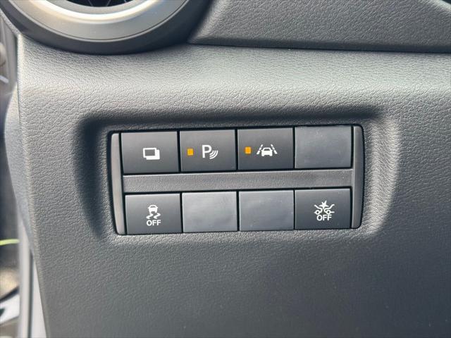 new 2025 Nissan Versa car, priced at $21,237