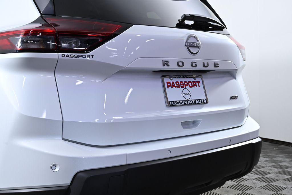 used 2025 Nissan Rogue car, priced at $27,936