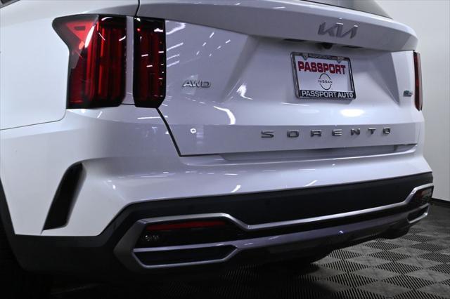 used 2022 Kia Sorento Plug-In Hybrid car, priced at $29,995