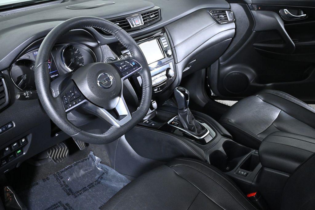 used 2020 Nissan Rogue car, priced at $19,568
