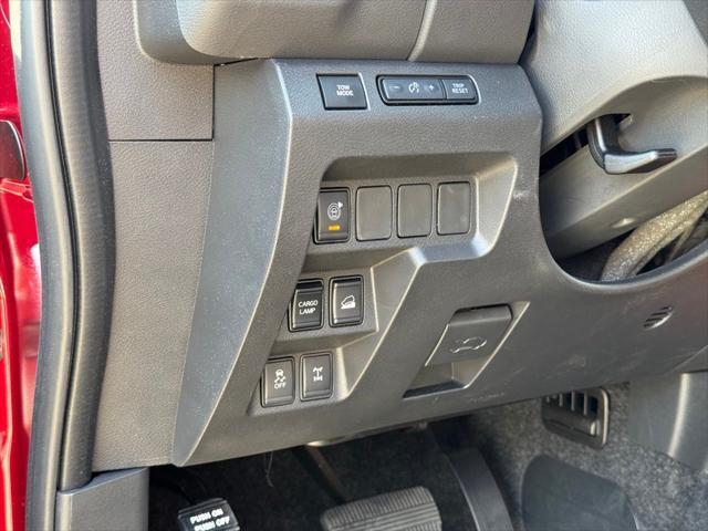 new 2025 Nissan Frontier car, priced at $43,689