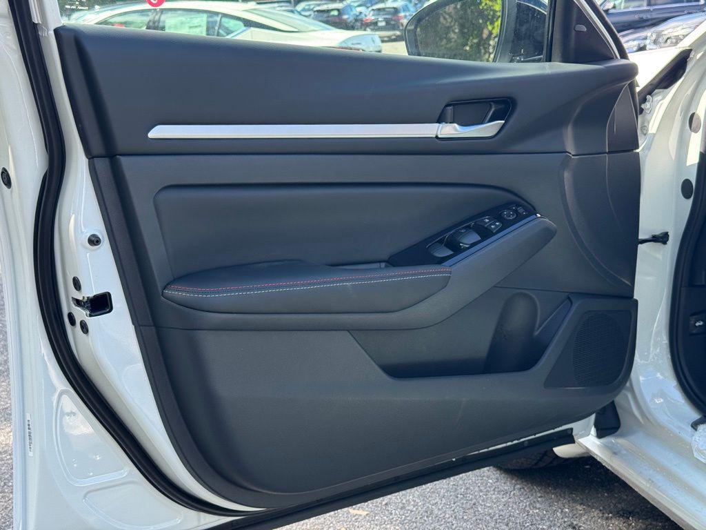 new 2025 Nissan Altima car, priced at $31,110