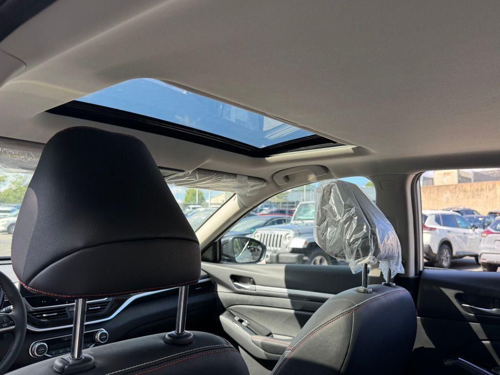 new 2025 Nissan Altima car, priced at $31,110