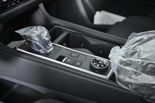 new 2025 Nissan Pathfinder car, priced at $44,717