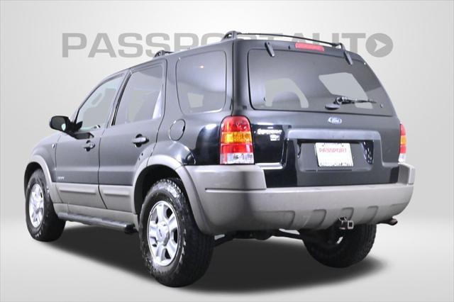 used 2001 Ford Escape car, priced at $7,595