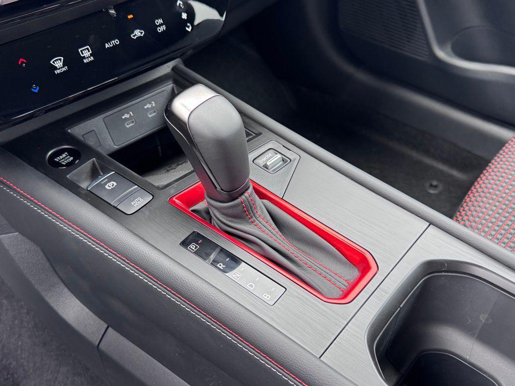 new 2025 Nissan Kicks car, priced at $26,302
