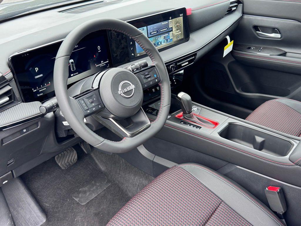 new 2025 Nissan Kicks car, priced at $26,302