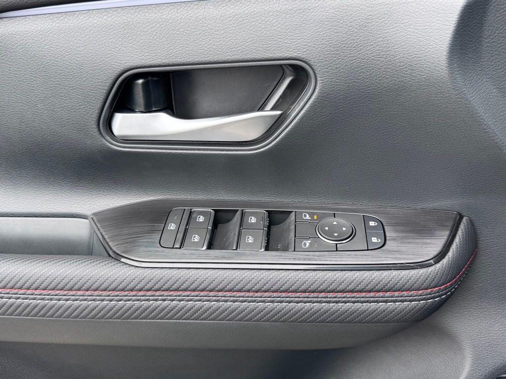 new 2025 Nissan Kicks car, priced at $26,302