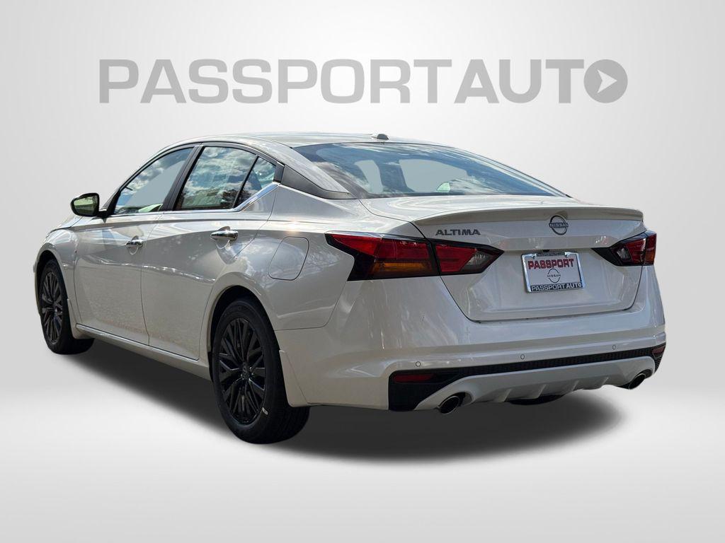 new 2025 Nissan Altima car, priced at $26,530