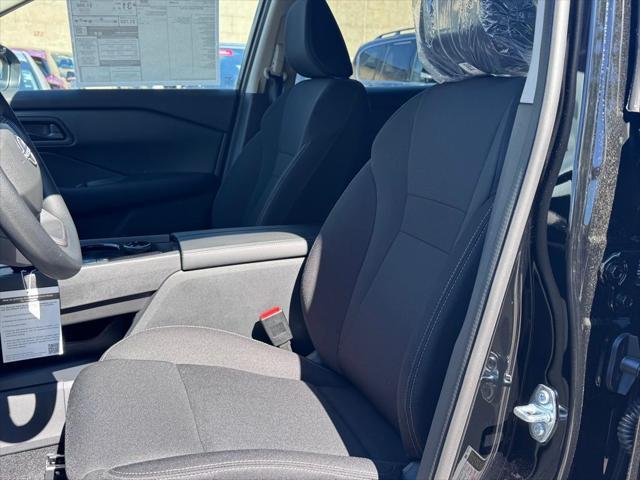 new 2025 Nissan Rogue car, priced at $30,500