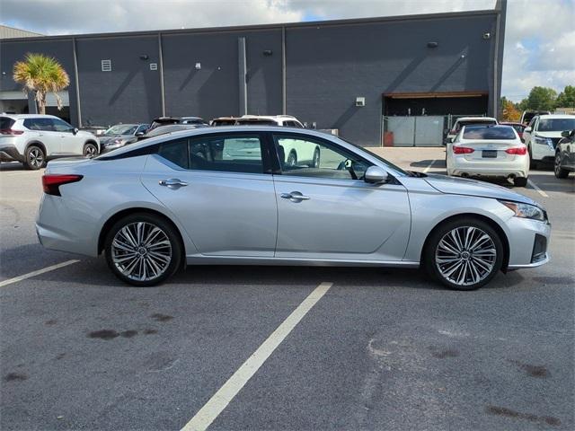 used 2023 Nissan Altima car, priced at $23,509