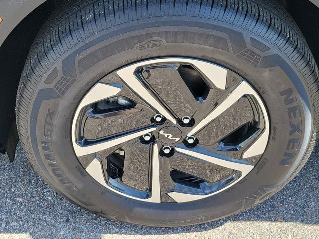 used 2023 Kia Sportage Hybrid car, priced at $25,877