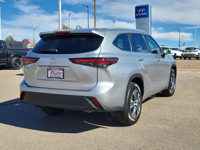 used 2024 Toyota Highlander car, priced at $37,477