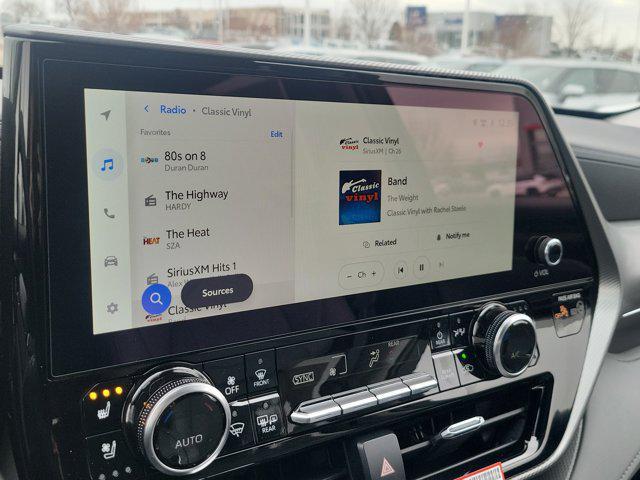 new 2025 Toyota Highlander car, priced at $54,703