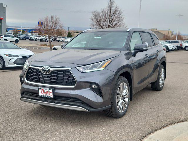 new 2025 Toyota Highlander car, priced at $54,703