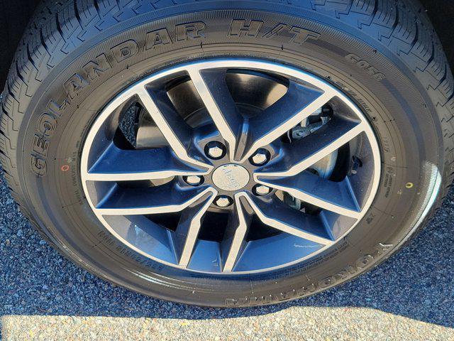 used 2018 Jeep Grand Cherokee car, priced at $19,477