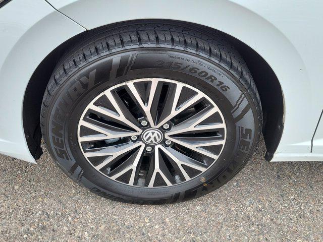 used 2021 Volkswagen Jetta car, priced at $12,477