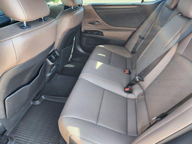 used 2025 Lexus ES 350 car, priced at $42,987
