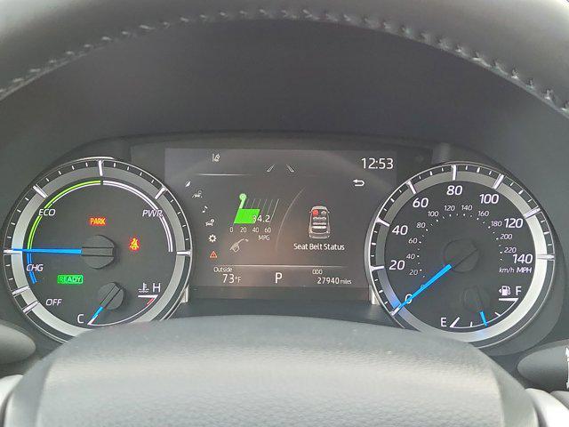used 2023 Toyota Highlander Hybrid car, priced at $37,877