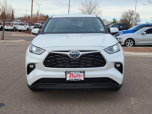 used 2023 Toyota Highlander Hybrid car, priced at $37,877