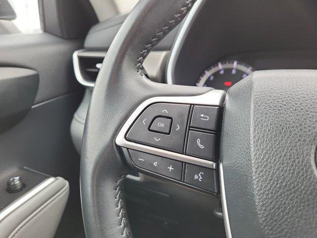 used 2023 Toyota Highlander car, priced at $33,877