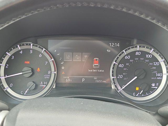 used 2023 Toyota Highlander car, priced at $33,877