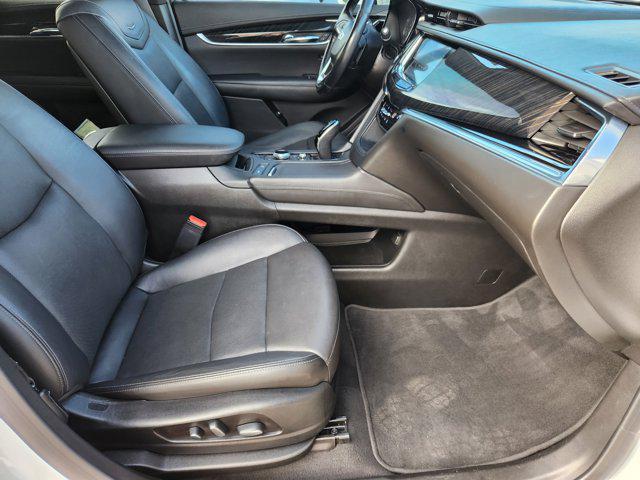 used 2020 Cadillac XT6 car, priced at $28,994