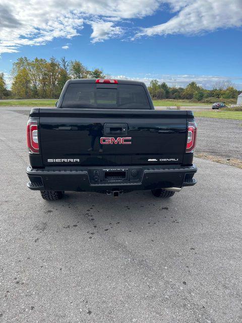 used 2018 GMC Sierra 1500 car, priced at $33,425