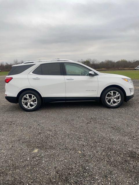 used 2021 Chevrolet Equinox car, priced at $15,668